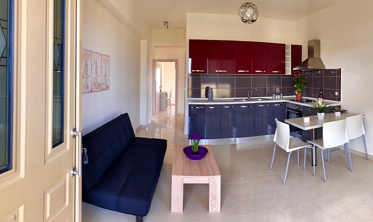Stelia Luxury Apartments Kalavarda Екстер'єр фото