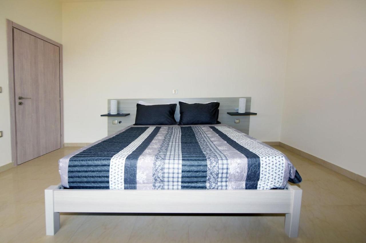 Stelia Luxury Apartments Kalavarda Екстер'єр фото