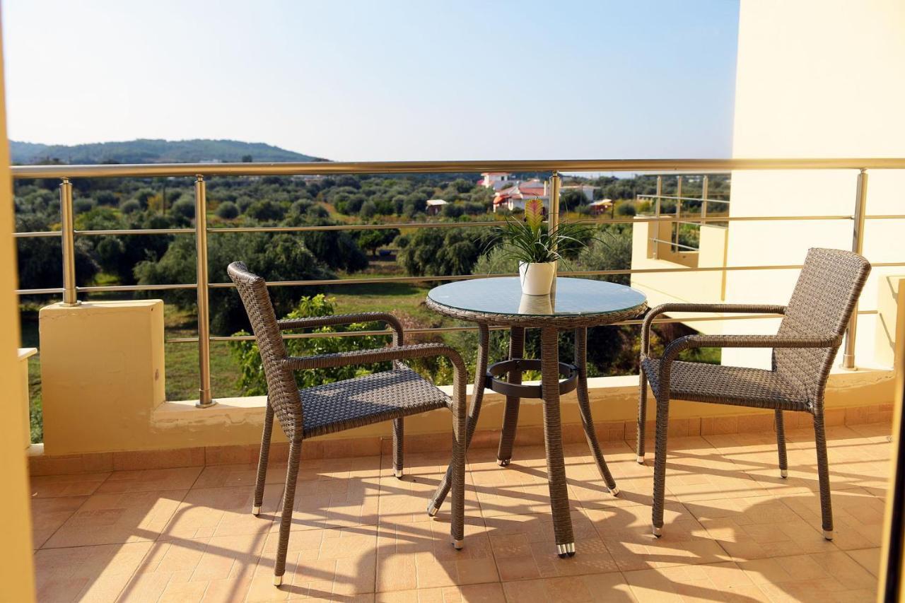 Stelia Luxury Apartments Kalavarda Екстер'єр фото